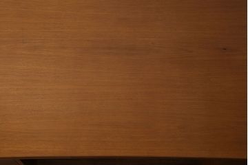 ビンテージ家具　1970年頃　大型　温もりを感じるチーク材のヴィンテージデスク(両袖机)