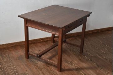 アンティーク家具　和製アンティーク　味わい深い風合いが魅力的なヒノキ材のテーブル(平机、子供机、作業台)