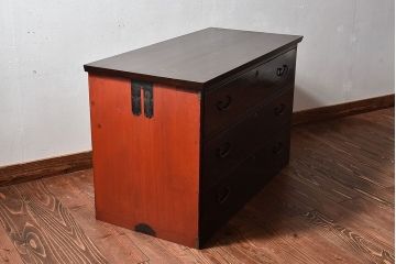 アンティーク家具　和製アンティーク　前面ケヤキ材　ツートンカラーがおしゃれなローチェスト(ローボード、箪笥、引き出し)