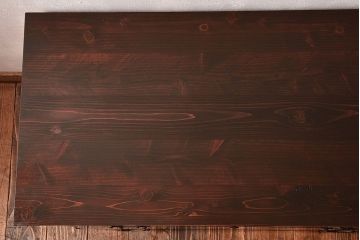 アンティーク家具　和製アンティーク　前面ケヤキ材　ツートンカラーがおしゃれなローチェスト(ローボード、箪笥、引き出し)