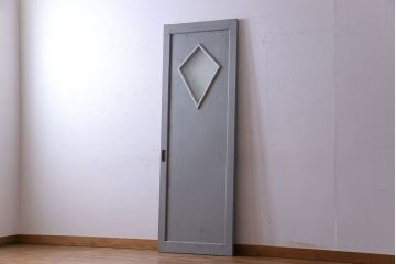 ビンテージ　ダイヤガラス入り!レトロな雰囲気漂うペイント引き戸(建具)