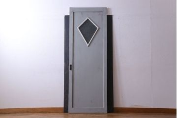 ビンテージ　ダイヤガラス入り!レトロな雰囲気漂うペイント引き戸(建具)