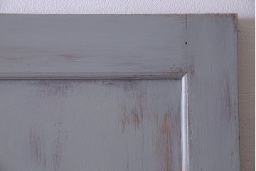 ビンテージ　ダイヤガラス入り!レトロな雰囲気漂うペイント引き戸(建具)