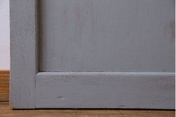 ビンテージ　ダイヤガラス入り!レトロな雰囲気漂うペイント引き戸(建具)