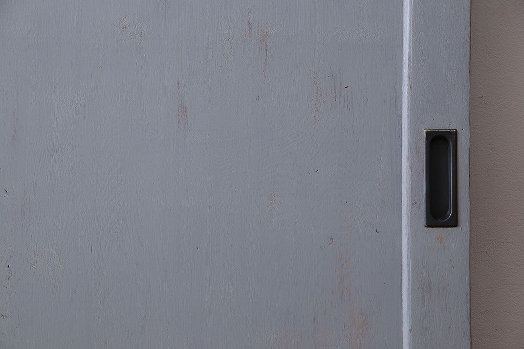 ビンテージ　ダイヤガラス入り!レトロな雰囲気漂うペイント引き戸(建具)