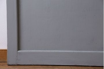 ビンテージ　ダイヤガラス入り!レトロな雰囲気漂うペイント引き戸(建具)