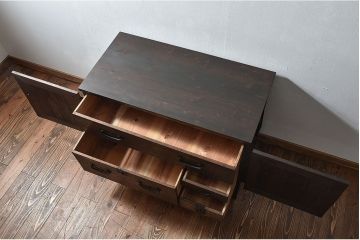 [A様ご成約済]　和製アンティーク　前面桐材　観音開き戸がおしゃれな脚付きローチェスト(衣装箪笥、引き出し、テレビボード)