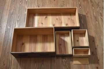 [A様ご成約済]　和製アンティーク　前面桐材　観音開き戸がおしゃれな脚付きローチェスト(衣装箪笥、引き出し、テレビボード)