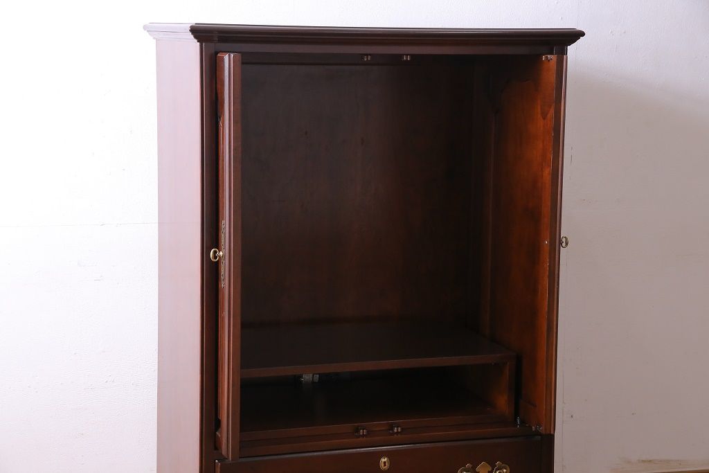 中古　ドレクセルヘリテイジ(DREXEL HERITAGE)　マホガニー材 高級感溢れるTVキャビネット