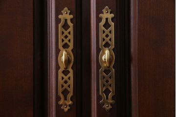 中古　ドレクセルヘリテイジ(DREXEL HERITAGE)　マホガニー材 高級感溢れるTVキャビネット