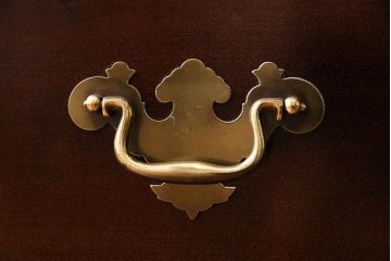 中古　ドレクセルヘリテイジ(DREXEL HERITAGE)　マホガニー材 高級感溢れるTVキャビネット