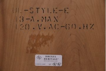 中古　ドレクセルヘリテイジ(DREXEL HERITAGE)　マホガニー材 高級感溢れるTVキャビネット