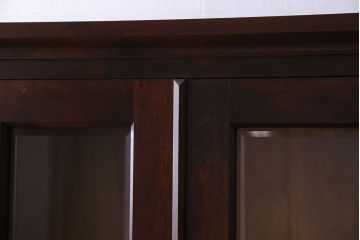 中古　美品　北海道民芸家具　落ち着いた色味のブックケース(本箱、収納棚、戸棚)(定価41万円)(1)