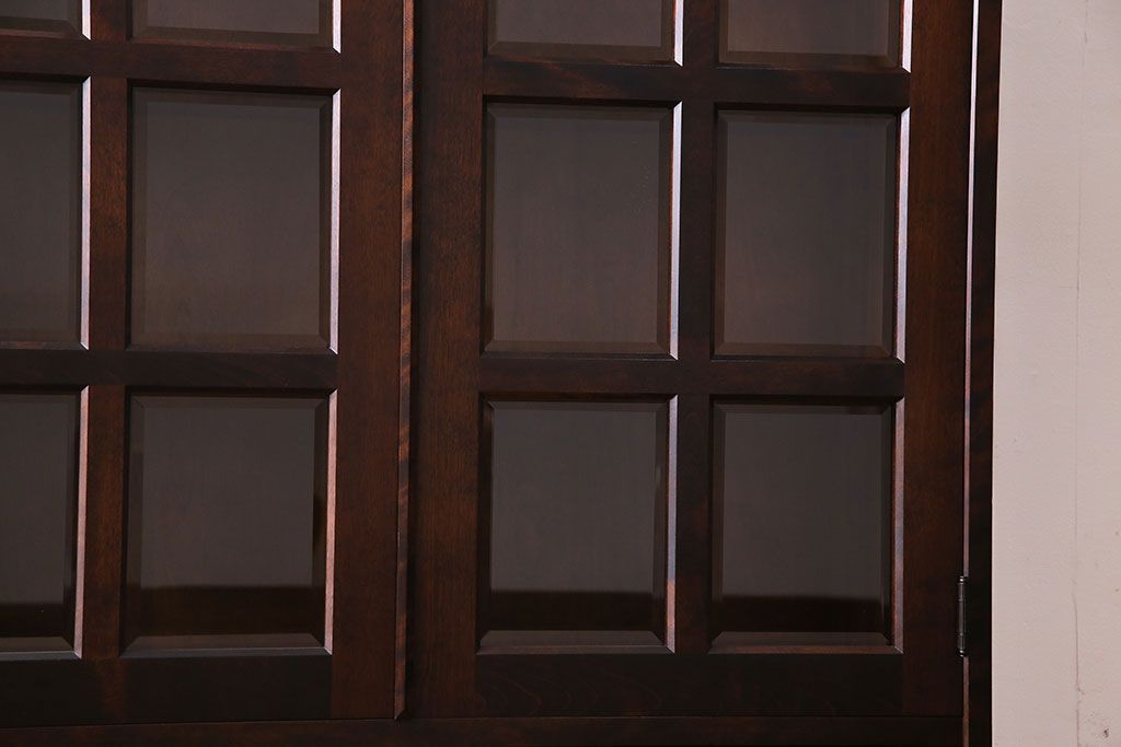 中古　美品　北海道民芸家具　落ち着いた色味のブックケース(本箱、収納棚、戸棚)(定価41万円)(1)