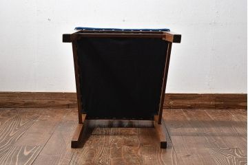 レトロ家具　昭和レトロ　小ぶりな木製ダイニングチェア(椅子、イス)