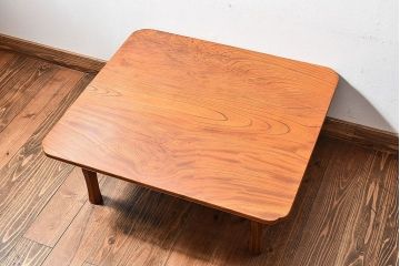 アンティーク家具　天板一枚板!総ケヤキ材のアンティーク角ちゃぶ台(座卓、ローテーブル)
