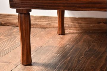 アンティーク家具　天板一枚板!総ケヤキ材のアンティーク角ちゃぶ台(座卓、ローテーブル)