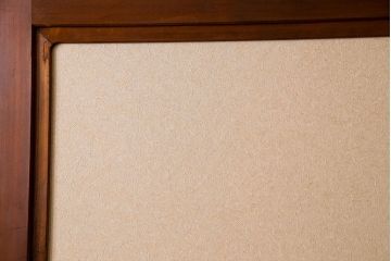 和製アンティーク　腰板ケヤキ材　帯の意匠が目を引く上質なガラス帯戸(板戸、引き戸、建具)