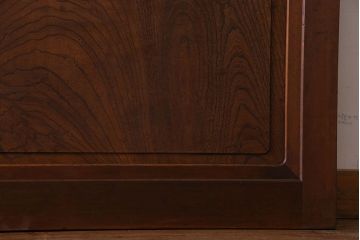 和製アンティーク　腰板ケヤキ材　帯の意匠が目を引く上質なガラス帯戸(板戸、引き戸、建具)