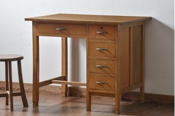 レトロ家具　昭和レトロ　シンプルなビンテージデスク(片袖机、在宅ワーク、在宅用ワークデスク、作業台)