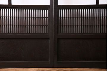 和製アンティーク　裏障子付き　上品な存在感を放つガラス帯格子戸(引き戸、建具)2枚セット