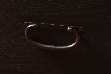 【C様ご成約分】昭和レトロ　前面ケヤキ材　落ち着いた色味の脚付きローチェスト(キャビネット、引き出し、テレビボード)