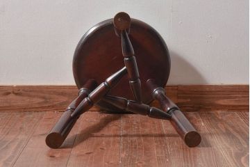 中古　松本民芸家具　シックな色合いが魅力的な三脚スツール(チェア、イス)(2)