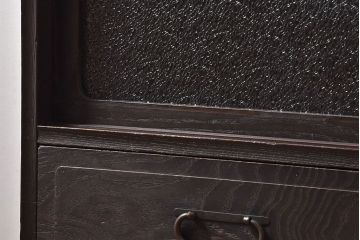 レトロ家具　和製アンティーク　前面ケヤキ材　レトロな雰囲気漂う脚付きローボード(キャビネット、収納棚、テレビボード)