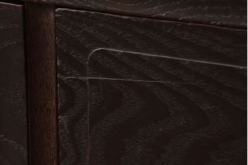 レトロ家具　和製アンティーク　前面ケヤキ材　レトロな雰囲気漂う脚付きローボード(キャビネット、収納棚、テレビボード)