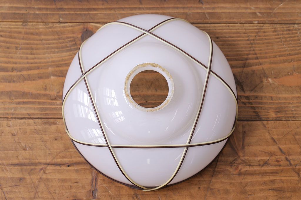 和製アンティーク　装飾がおしゃれなシェード(ペンダントライト)