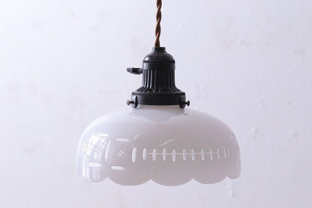 和製アンティーク　カットガラスがおしゃれなシェード(ペンダントライト)