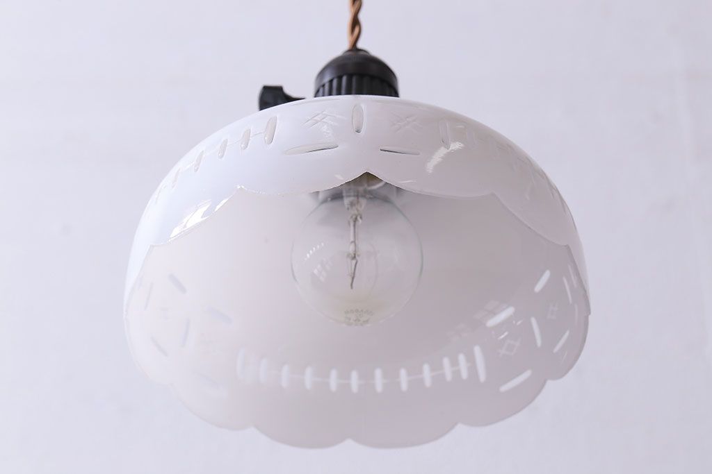 和製アンティーク　カットガラスがおしゃれなシェード(ペンダントライト)