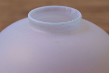 和製アンティーク　上品なオパールガラスのシェード(ペンダントライト)