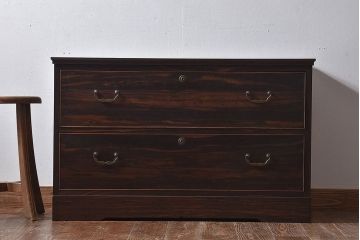 アンティーク家具　和製アンティーク　前面黒檀　落ち着いた雰囲気漂うタンスローボード(引き出し、テレビボード)