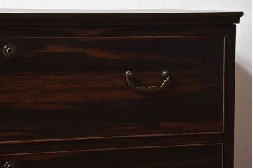 アンティーク家具　和製アンティーク　前面黒檀　落ち着いた雰囲気漂うタンスローボード(引き出し、テレビボード)