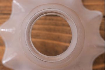 昭和レトロ　愛らしいフリルシェードのペンダントライト(天井照明)