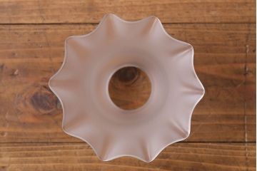 昭和レトロ　愛らしいフリルシェードのペンダントライト(天井照明)