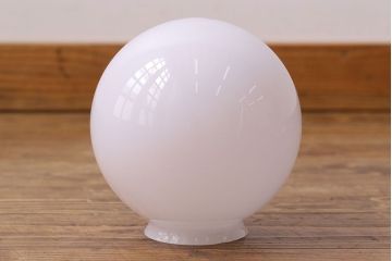 アンティーク雑貨　和製アンティーク　丸いフォルムが愛らしいウォールランプ(壁掛け照明)