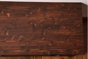 アンティーク家具　和製アンティーク　鉄脚付き　センターテーブルにもなるローチェスト(箪笥、引き出し)