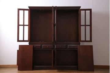 中古美品　カバ材　気品のある民芸調食器棚(収納棚、戸棚)(松本民芸家具、北海道民芸家具)(定価52万円)