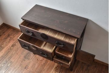 アンティーク家具　和製アンティーク　和モダンな時代箪笥サイドボード(脚付きチェスト、衣装箪笥)