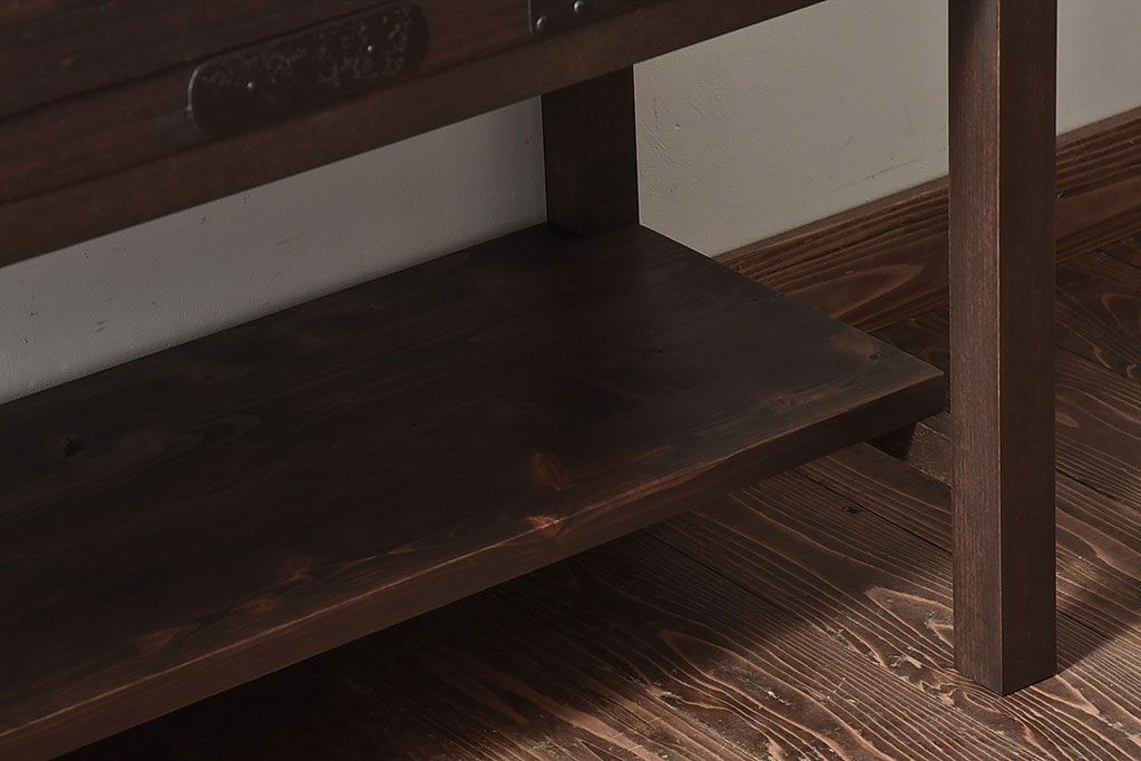 アンティーク家具　和製アンティーク　和モダンな時代箪笥サイドボード(脚付きチェスト、衣装箪笥)