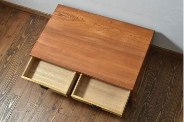 レトロ家具　昭和レトロ　栓材　明るい木肌のローテーブル(座卓、文机、作業台)