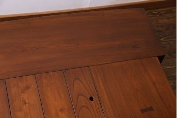 アンティーク雑貨　特大　厚みのある天板が存在感を放つ総ケヤキ囲炉裏(火鉢、テーブル)