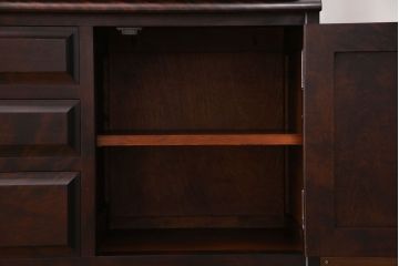 中古　北海道民芸家具　OM118本箱　滑らかな質感が美しいブックケース(食器棚、飾り棚、収納棚)(定価約60万円)(1)