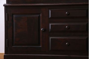 中古　北海道民芸家具　OM118本箱　滑らかな質感が美しいブックケース(食器棚、飾り棚、収納棚)(定価約60万円)(1)