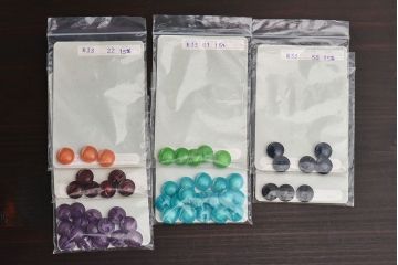 アンティーク雑貨　フラワーモチーフのお洒落なビンテージボタンセット