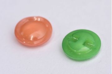 アンティーク雑貨　フラワーモチーフのお洒落なビンテージボタンセット