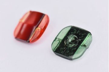 アンティーク雑貨　バイカラー!エレガントなデザインのビンテージボタンセット