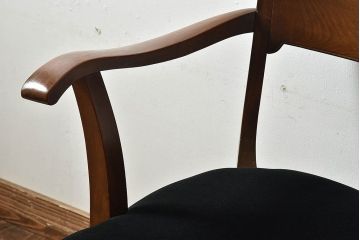 アンティーク家具　和製アンティーク　ブナ材　シックな雰囲気漂う回転イス(ワークチェア、アームチェア)